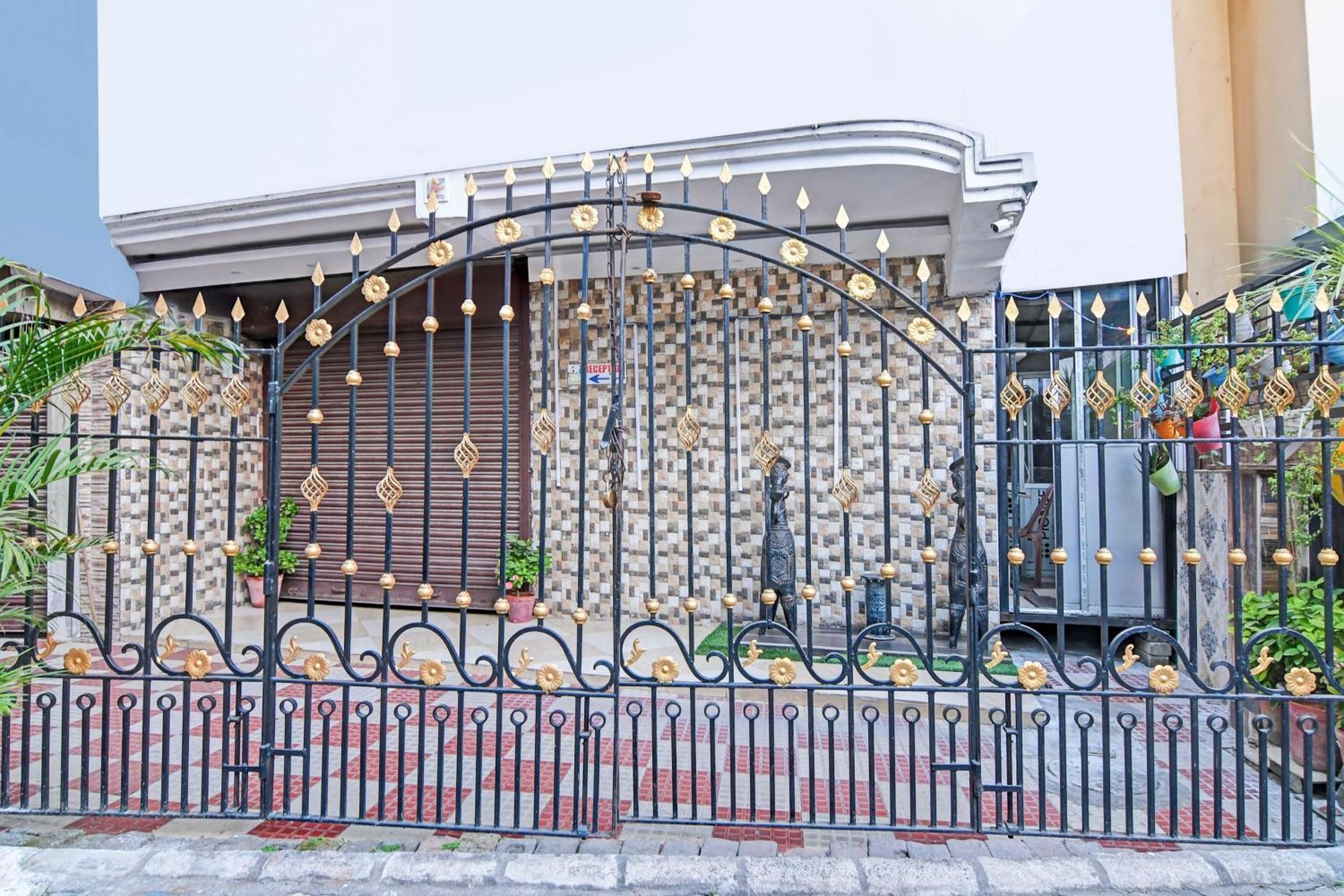 Super Hotel O Baguiati Nager Bazaar المظهر الخارجي الصورة